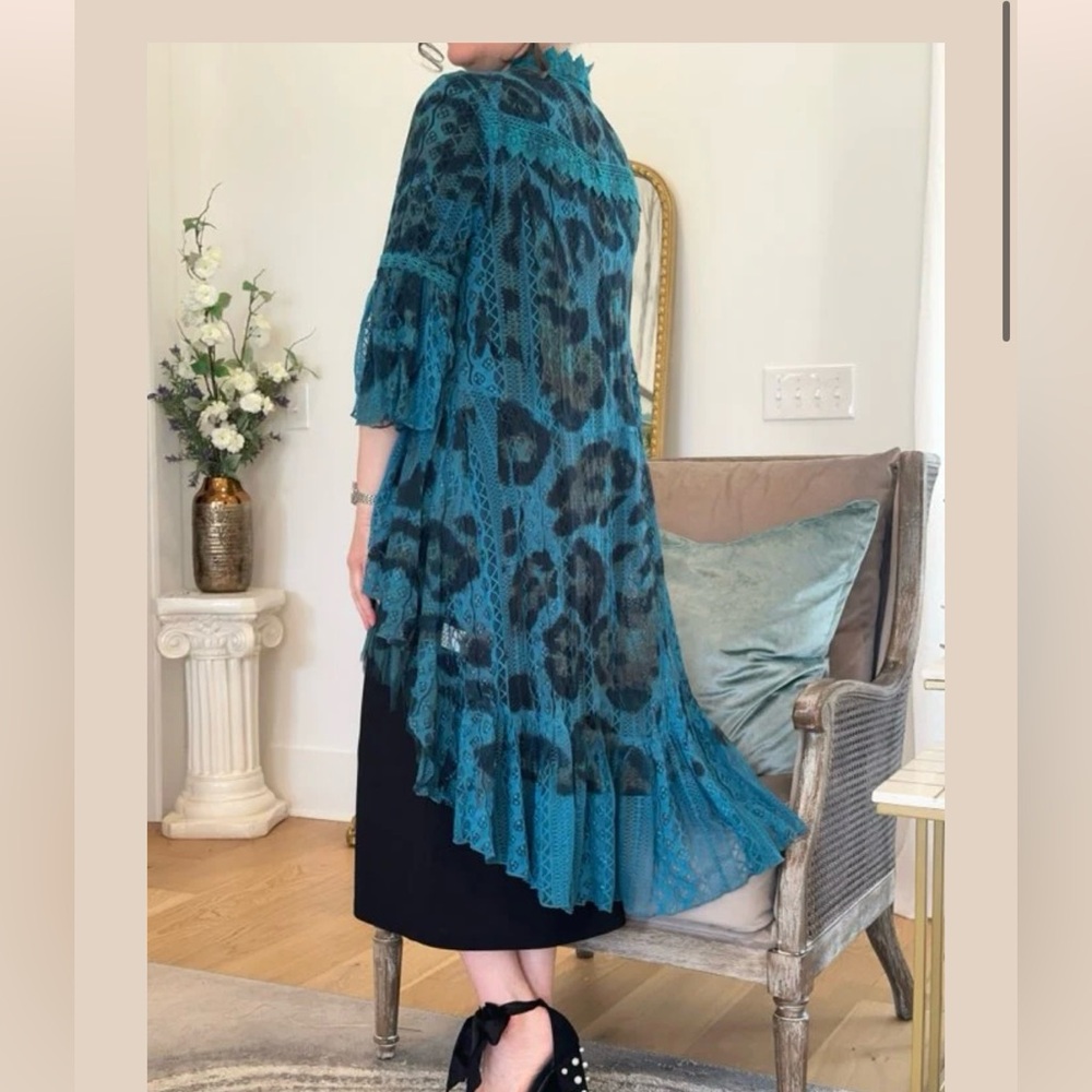 NWT Zadie B’s Teal Leoprd Lace Cardigan